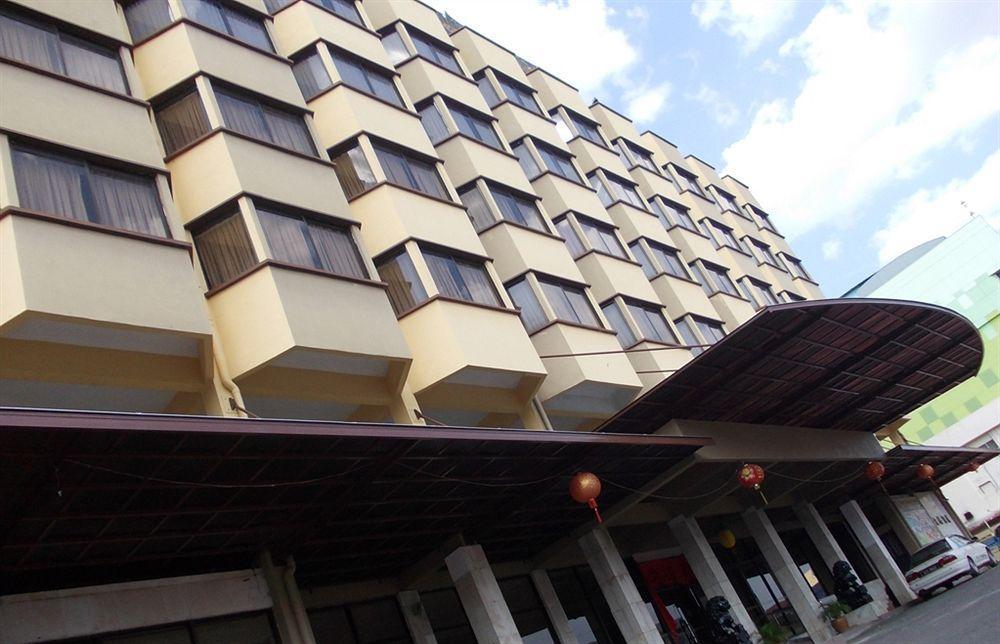 Hotel Grand Crystal Alor Setar Exterior photo