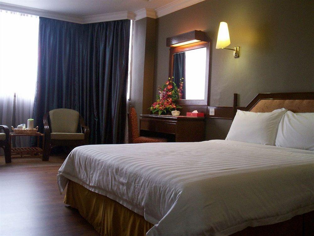 Hotel Grand Crystal Alor Setar Exterior photo