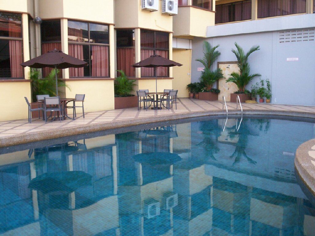 Hotel Grand Crystal Alor Setar Exterior photo